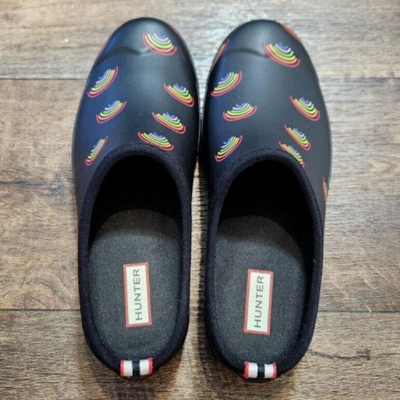 Hunter Original Waterproof Play Mini Rainbow Print Clogs - Picture 5 of 14